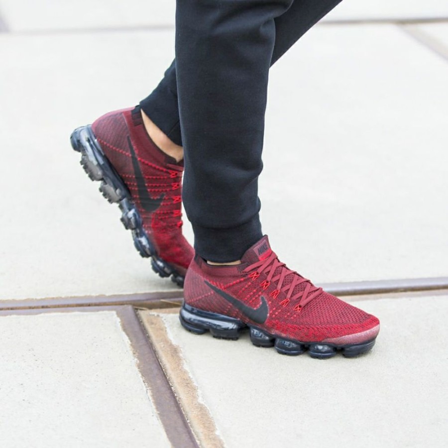 Sneakers * | Limited Edition Air Vapormax Dark Team Red