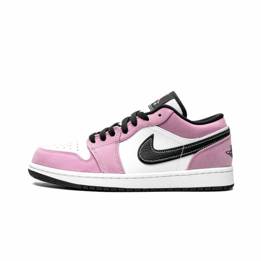 Sneakers * | Economic Price Jordan 1 Low Se Violet Shock White Black