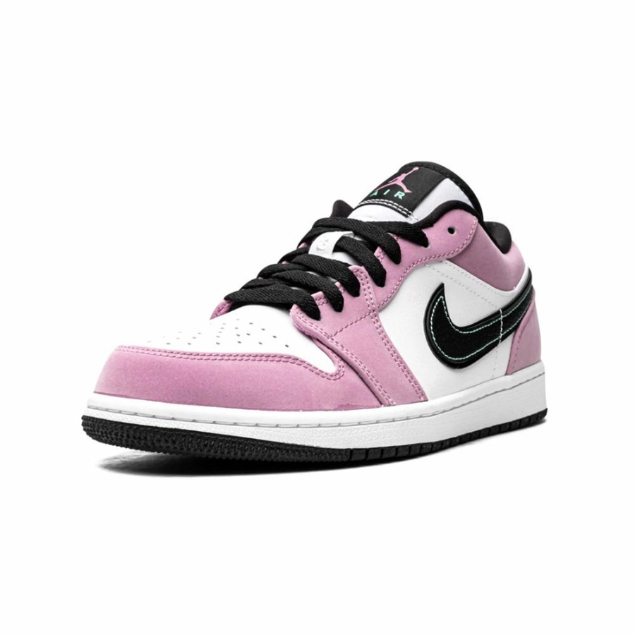 Sneakers * | Economic Price Jordan 1 Low Se Violet Shock White Black